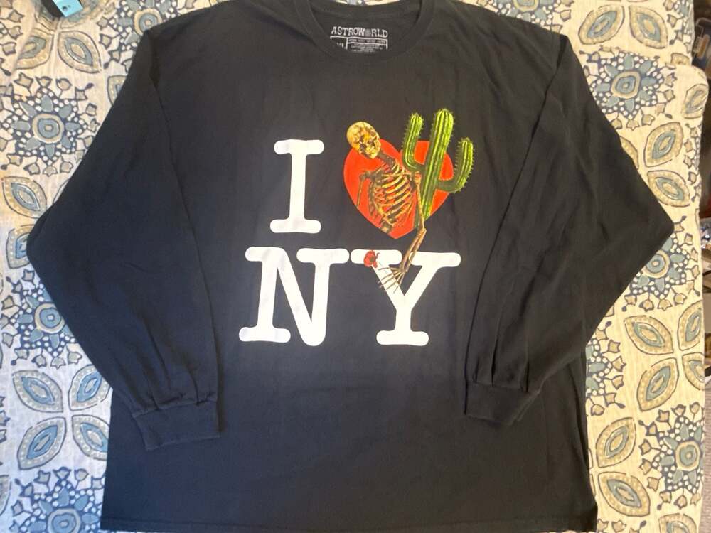 Travis Scott Astroworld 2018 MSG  NYC Tour I Love NY LS Tee